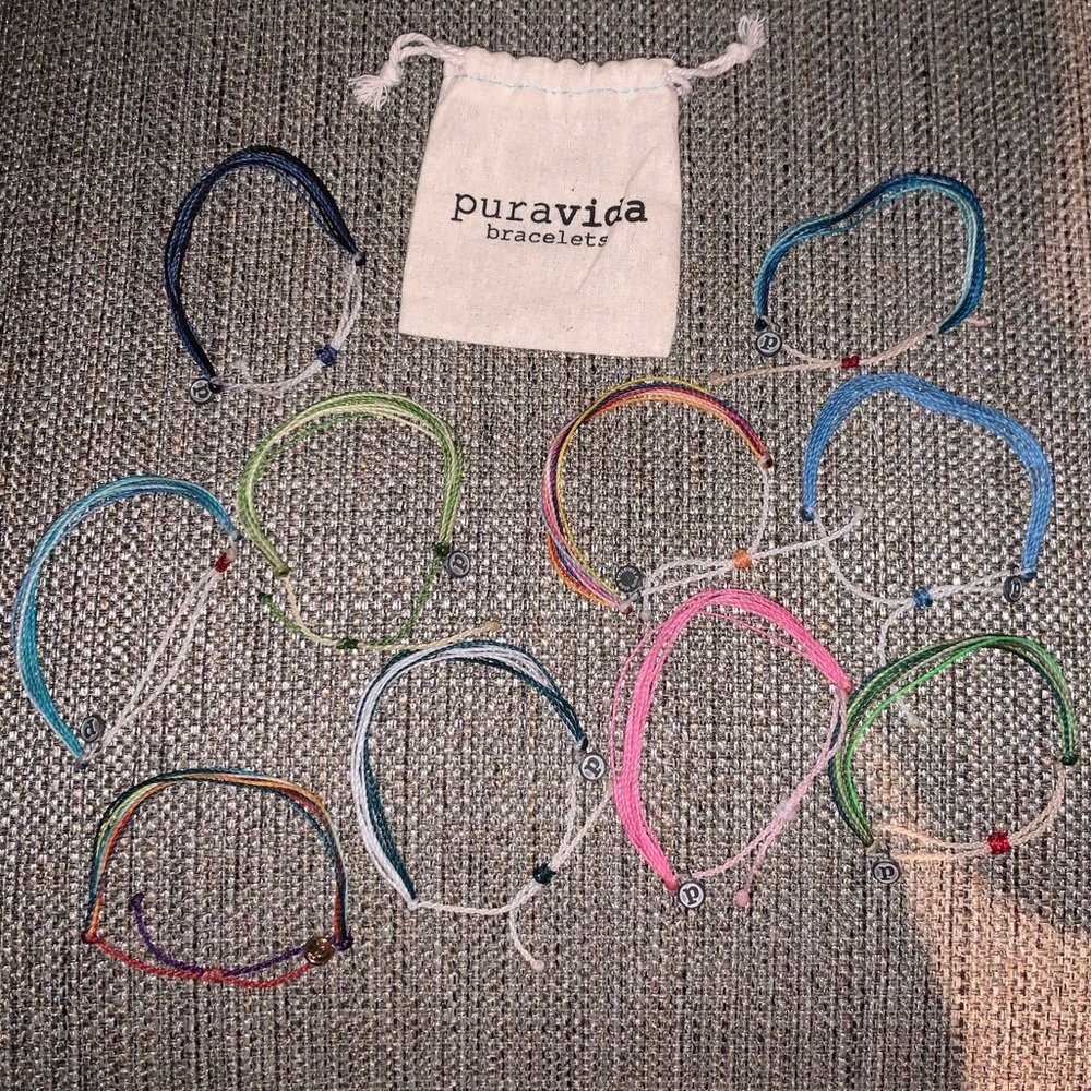 10 pura vida bracelets
